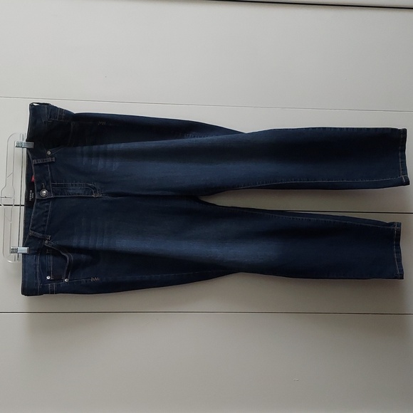 Torrid Denim Skinny Super Stretch Mid-Rise Five Pocket Jeans Size 26R Dark Rinse - Picture 3 of 16